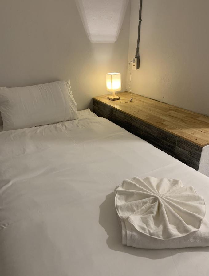 Life Hotel Rong Khun Ban Mai  Kültér fotó