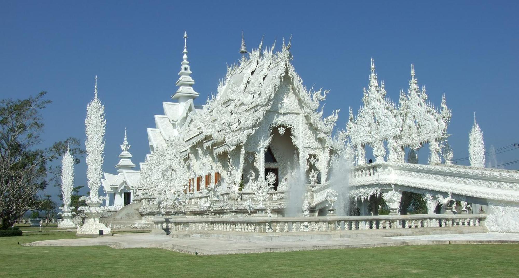 Life Hotel Rong Khun Ban Mai  Kültér fotó